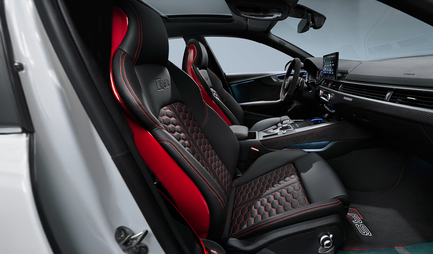 + 2024 Audi A5 Lineup RS 5 Interior