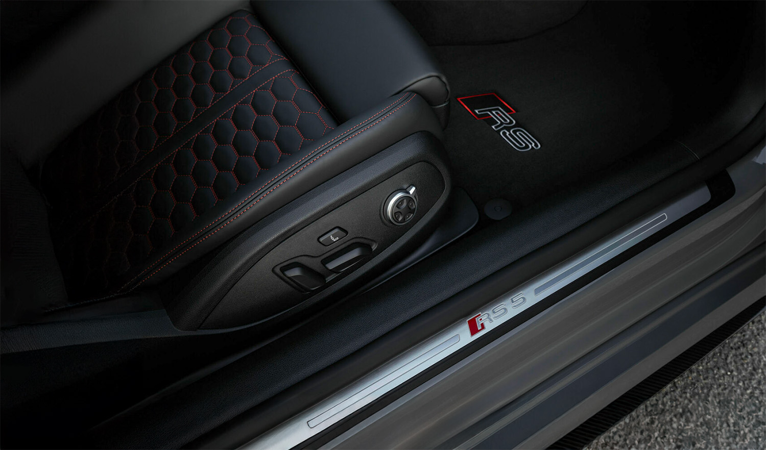 + 2024 Audi A5 Lineup Cabin Comfort