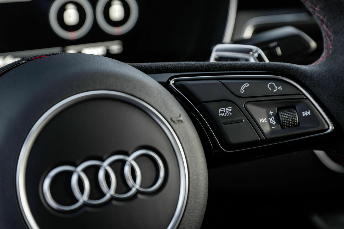 + 2024 Audi A5 Lineup Cabin Tech