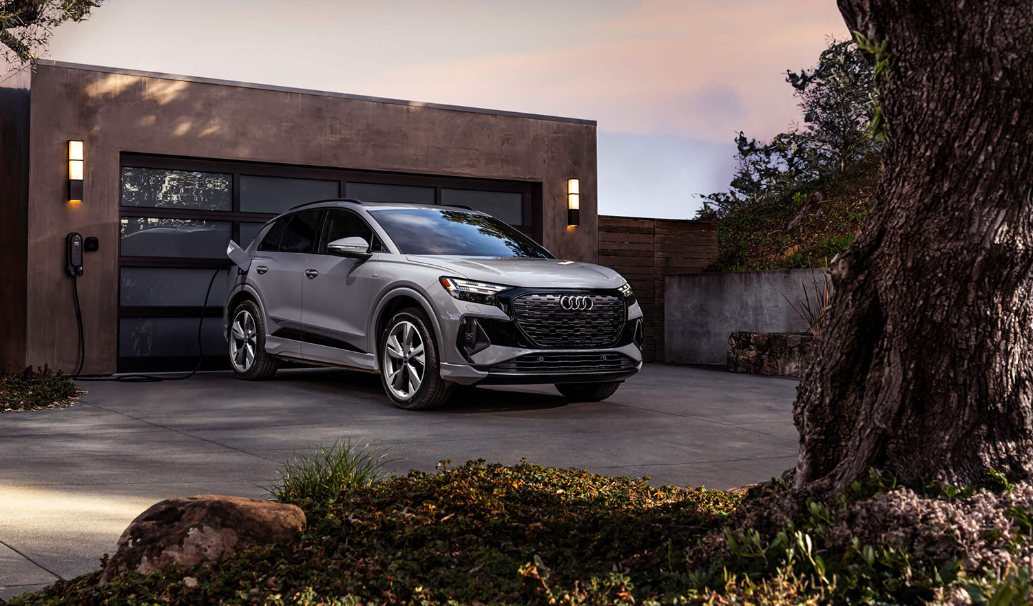 2024 Audi Q4 e-tron Battery & Charging