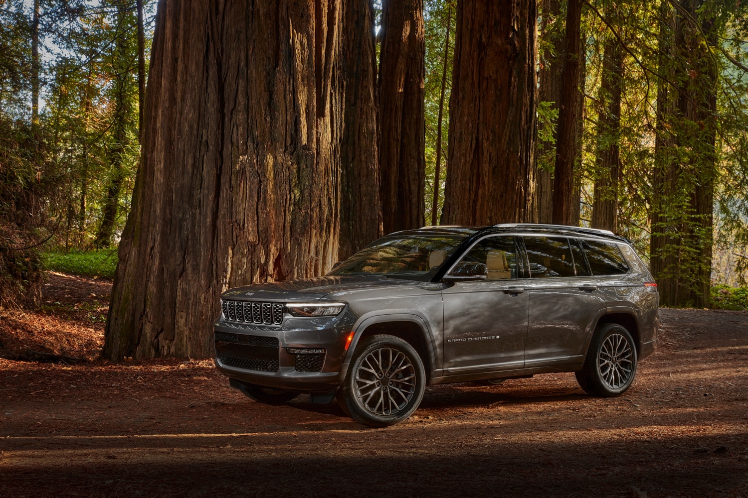 2025 Jeep Grand Cherokee & 4xe – Elk Grove CDJR