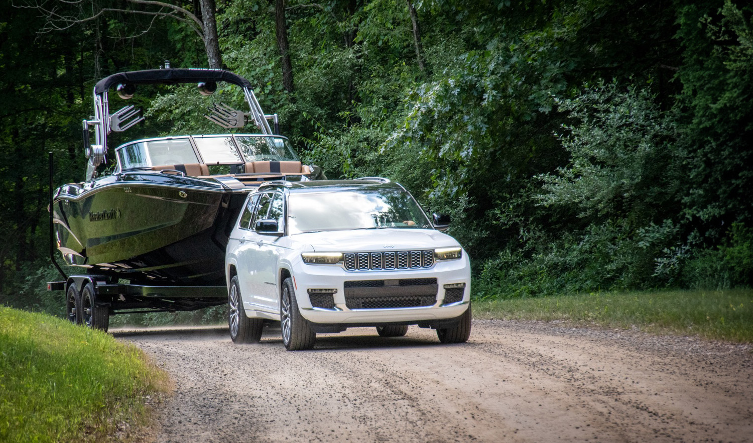 2025 Jeep Grand Cherokee & 4xe – Elk Grove CDJR Towing Capacity