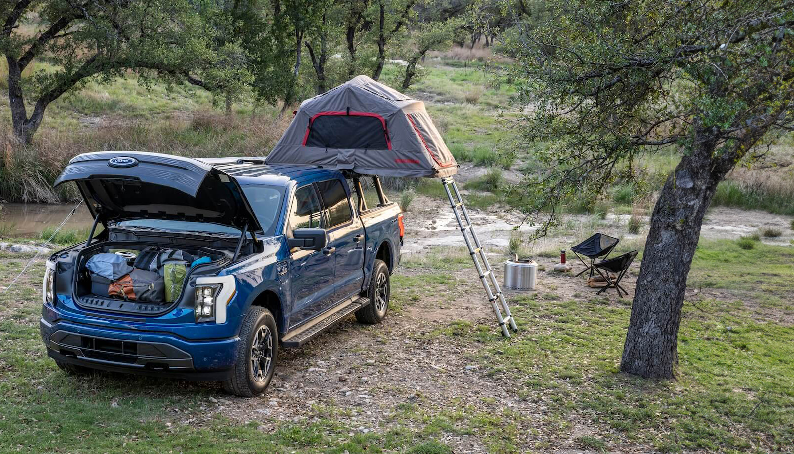 2025 Ford F-150 (JC Lewis) All Electric Lightning