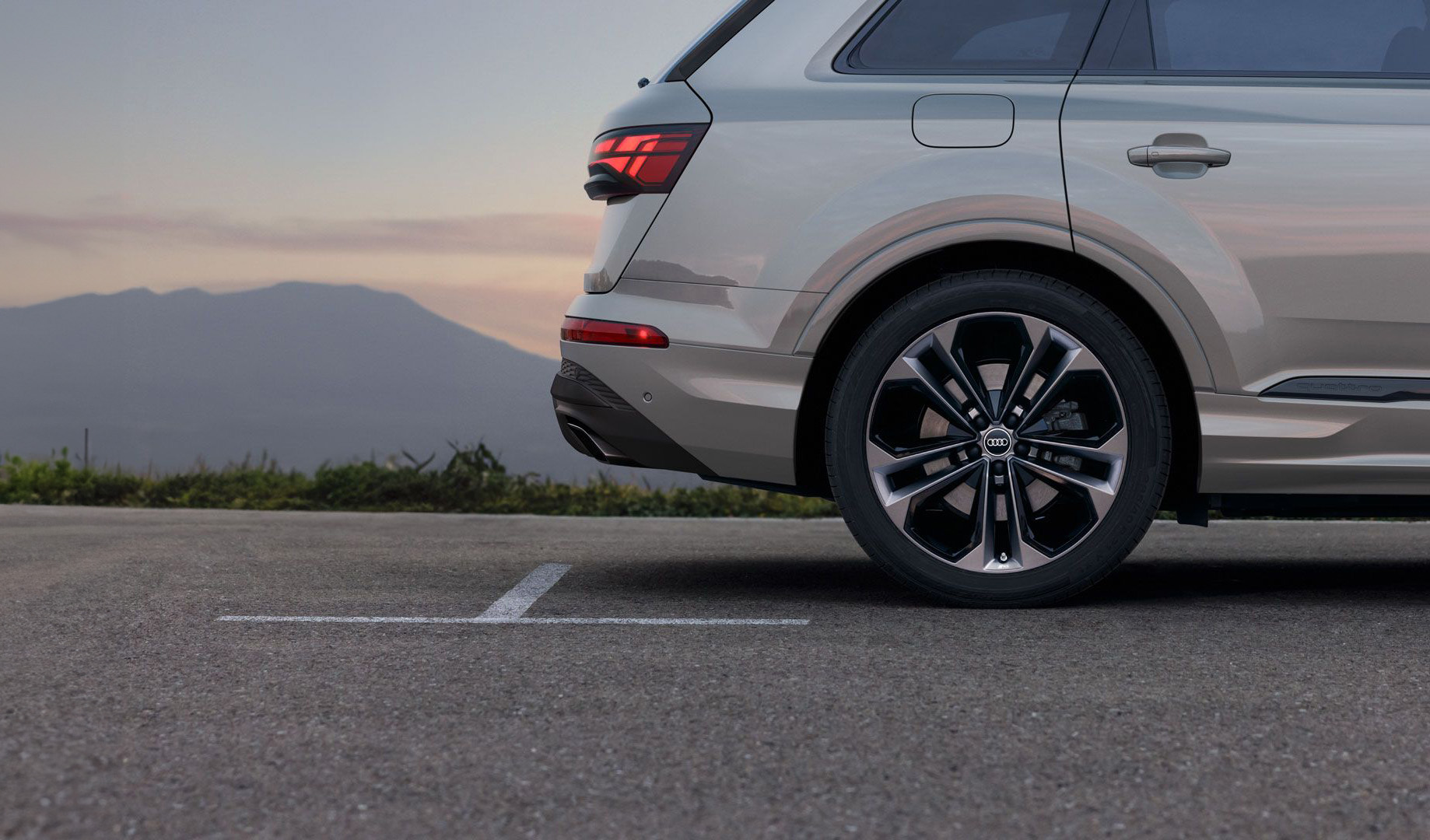 2025 Audi Q7 & SQ7 Performance, Design, Comfort & Specs Wheel Options