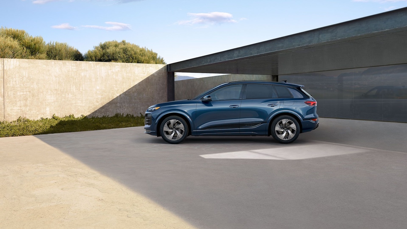 2025 Audi Q6 e-tron: Performance, Design, Comfort & Specs