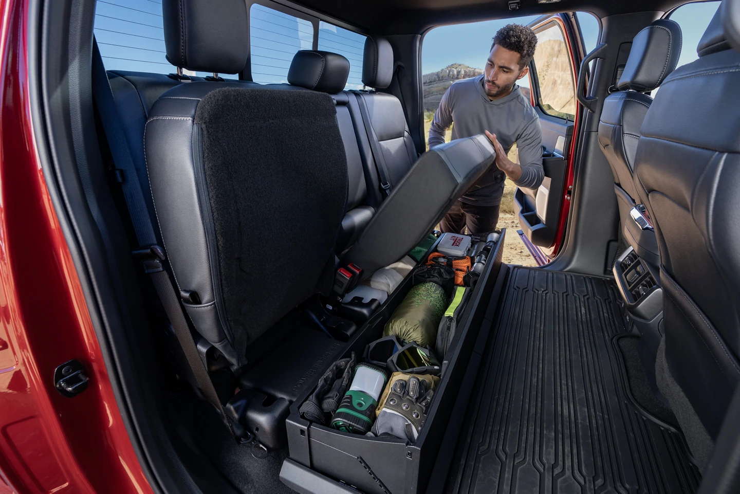 2025 Ford F-150 (JC Lewis) Flip and Fold Seats
