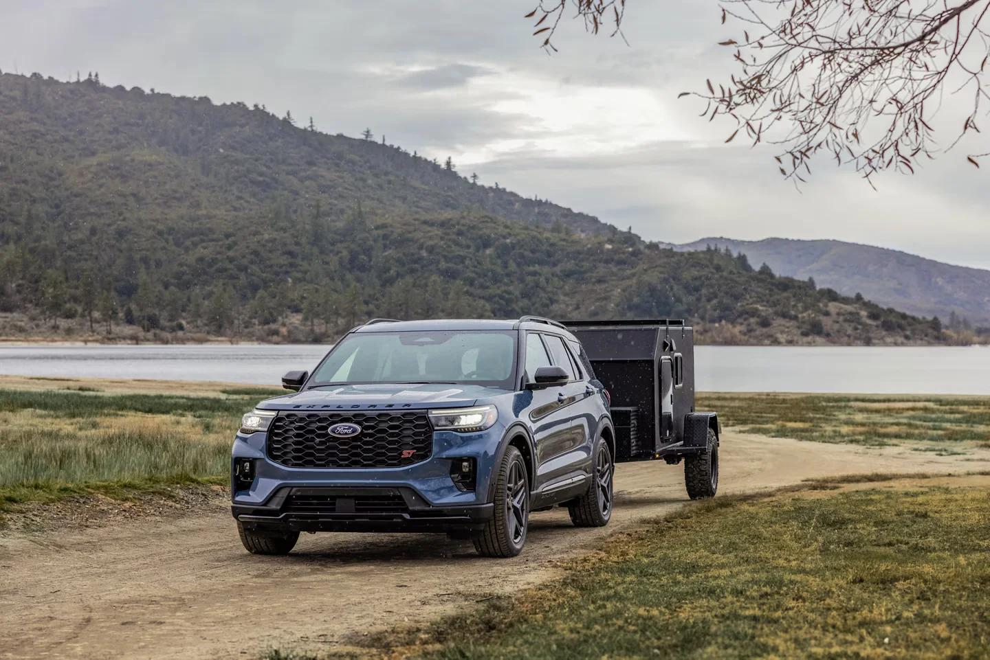 2025 Ford Explorer (JC Lewis) Towing