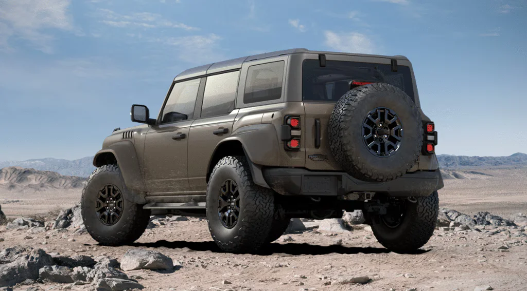 2025 Ford Bronco (JC Lewis) Marsh Gray