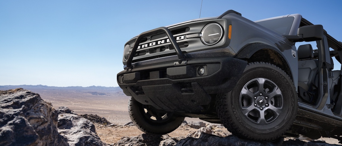 2025 Ford Bronco (JC Lewis)