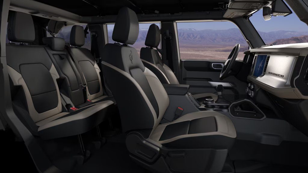 2025 Ford Bronco (JC Lewis) Smoked Truffle with Black Onyx Leather-Trimmed/Vinyl Seats