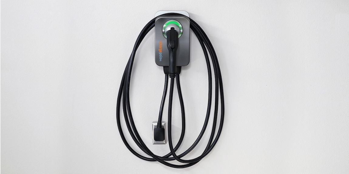 2025 Mazda CX-90 Charging <br> Options