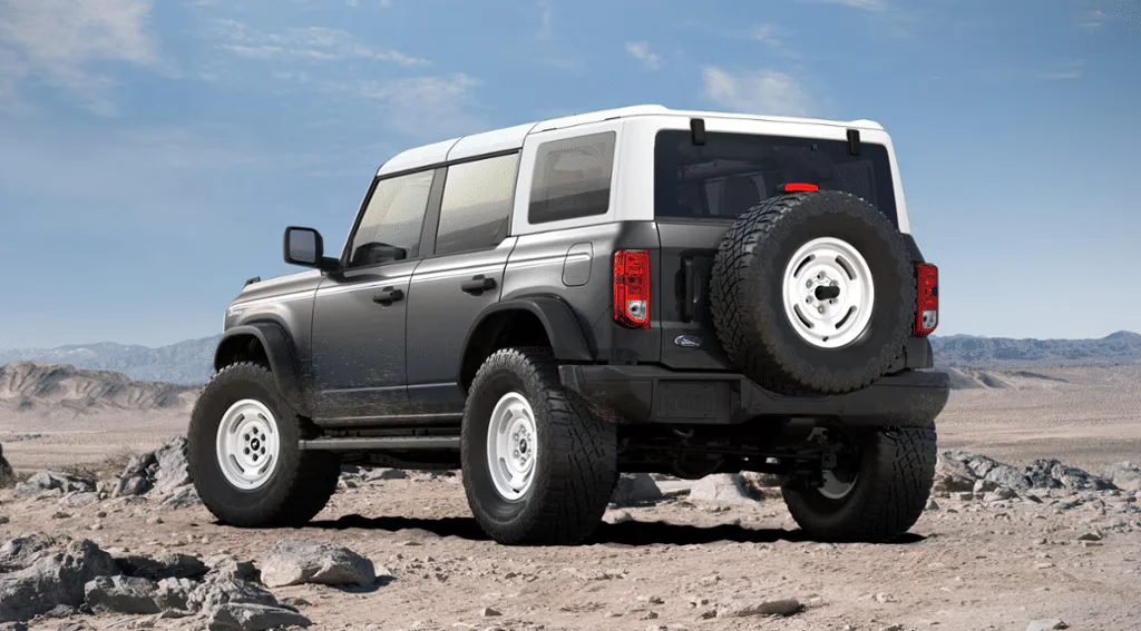 2025 Ford Bronco (JC Lewis) Carbonized Gray Metallic