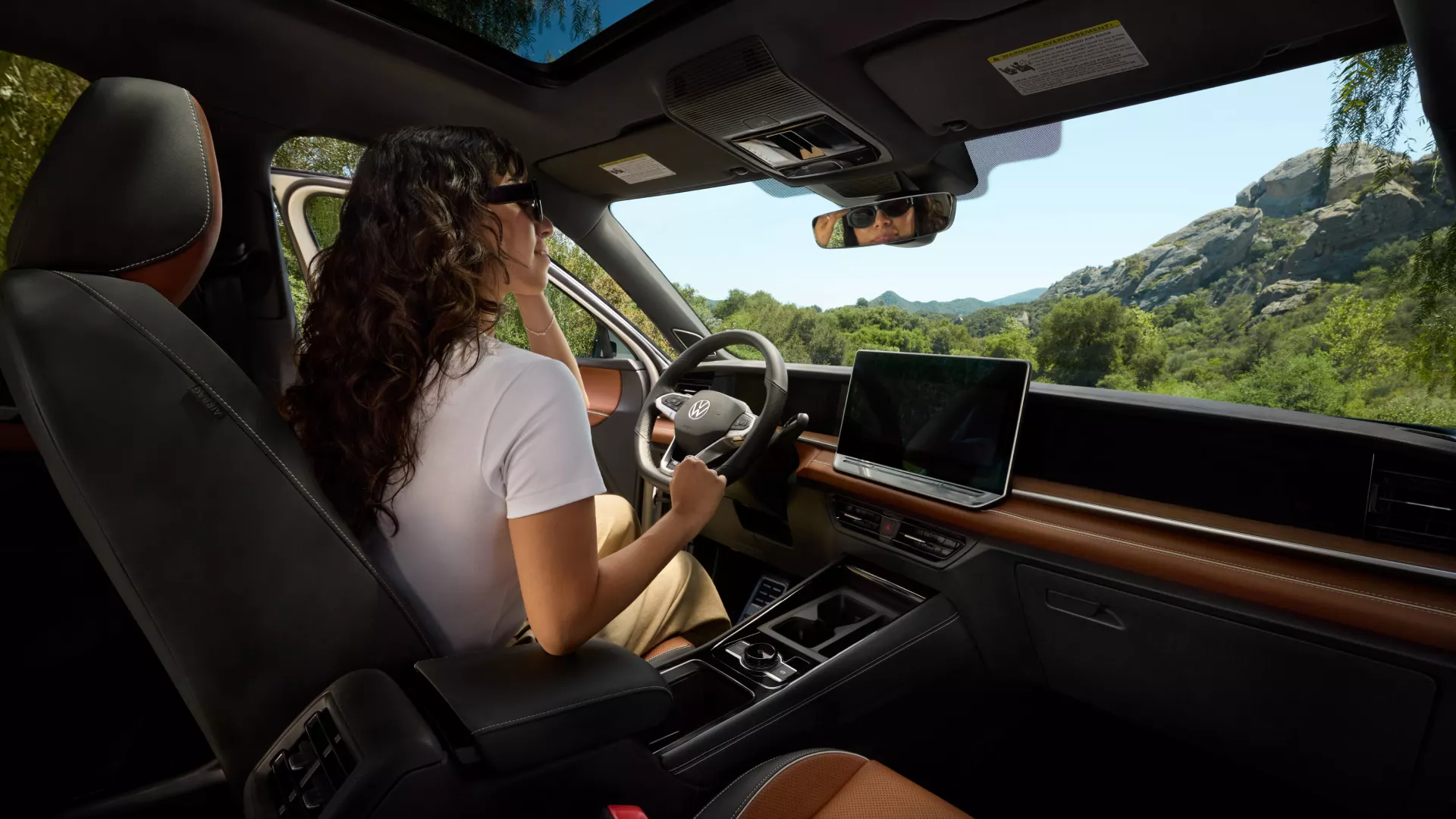 2025 Volkswagen Tiguan Enhanced Parking