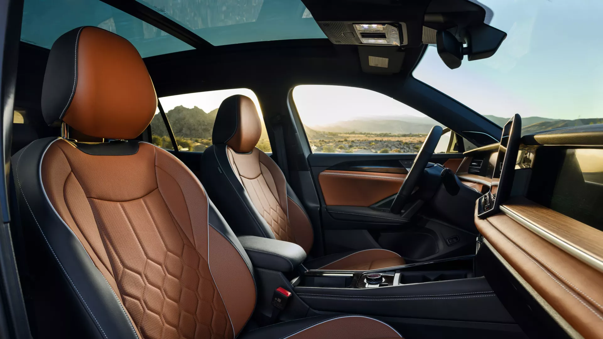 2025 Volkswagen Tiguan Cabin