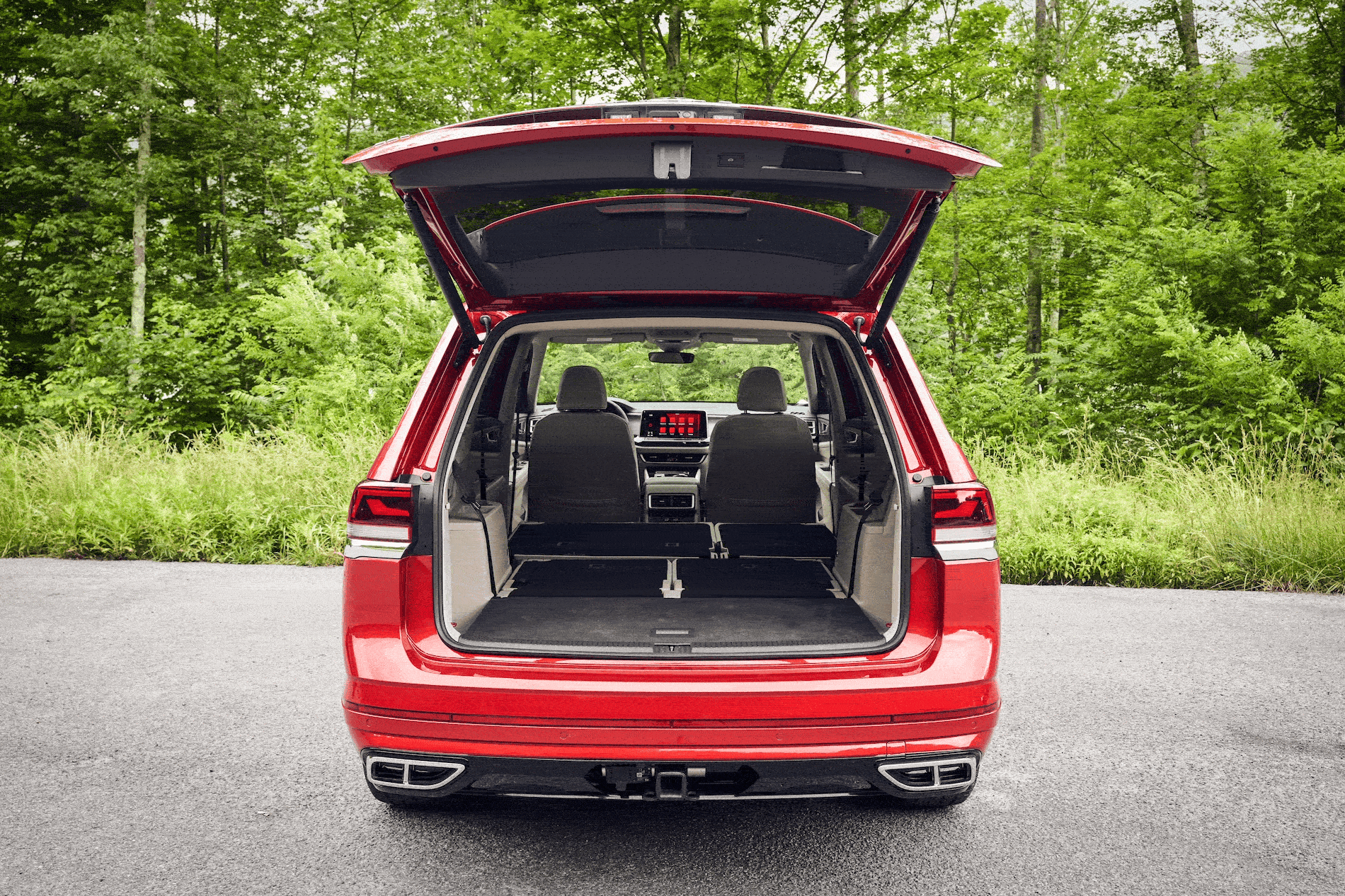 2026 VW Atlas seats folding up and down to show cargo space