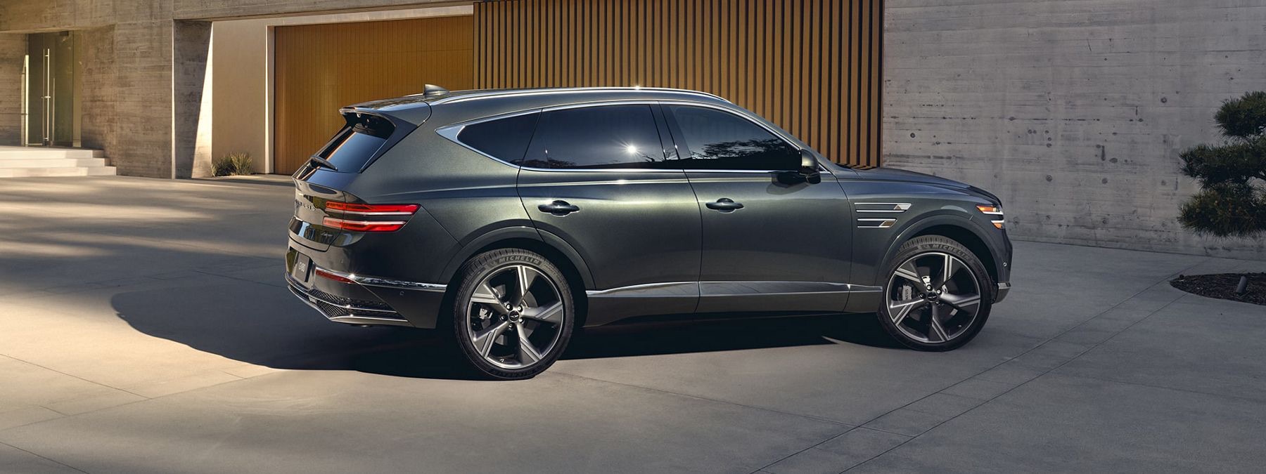 Genesis GV80 midsize luxury SUV exterior.