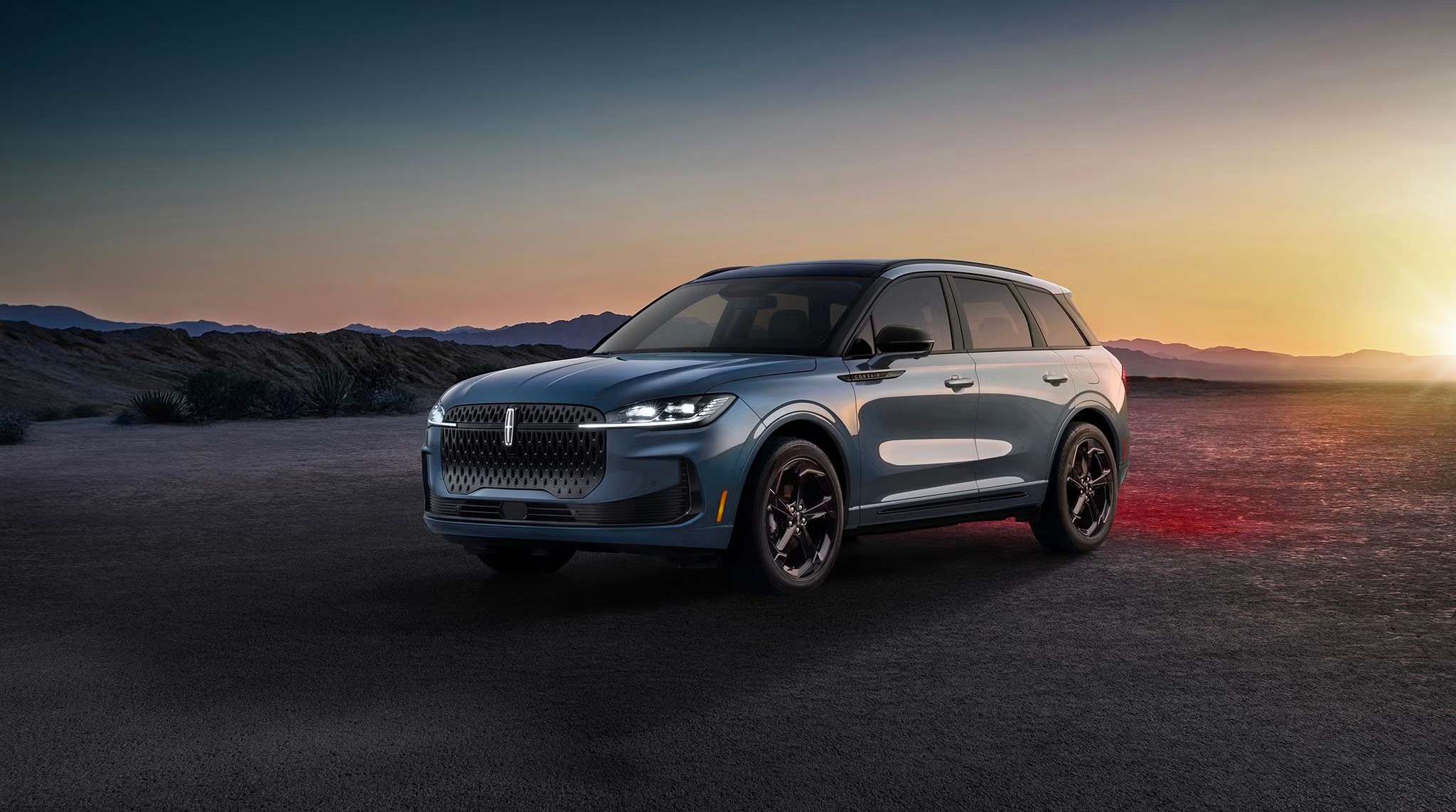 Lincoln Corsair compact luxury SUV exterior.